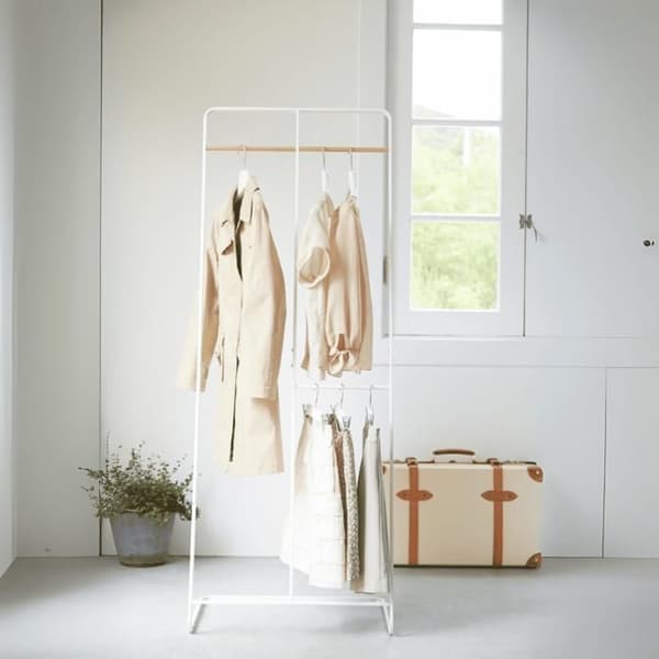 YAMAZAKI - Klädhängare stor H163 cm - TOWER - Vit-Vit