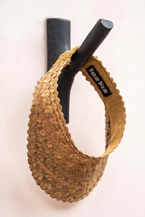Krogen - Sort Bazar Bizar