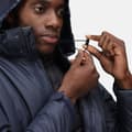 Pikkukuva 4 / 5: Regatta Mens Blockade Waterproof Jacket