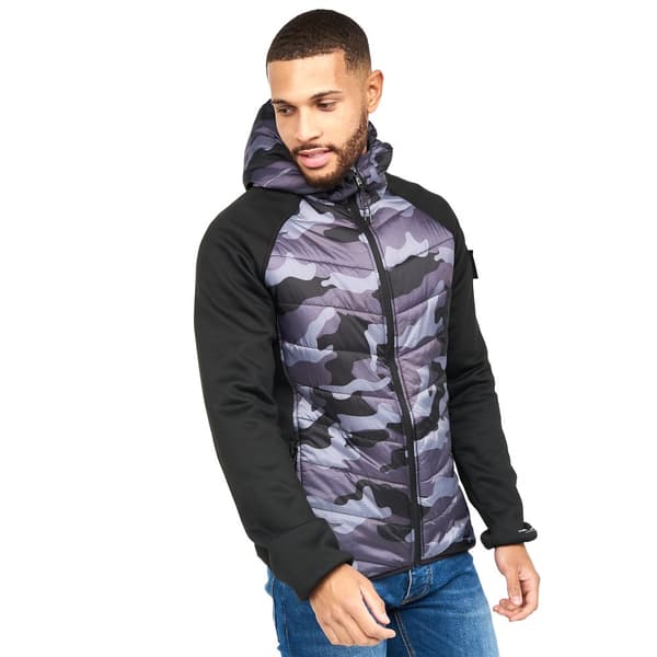 Duck and Cover Mens Quagmoore Camo Jacket