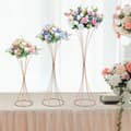 Miniatyrbild 2 av 4: Blomsterställset, Elegant Guldfinish, Hållbar Järnkonstruktion, Tre Storlekar Ingår
