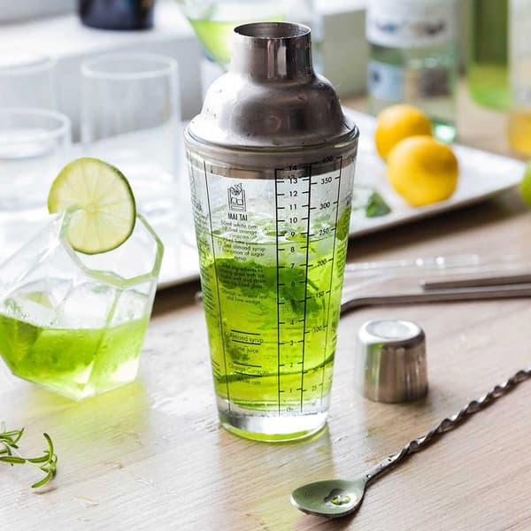 Cocktailshaker med Recept och Mått