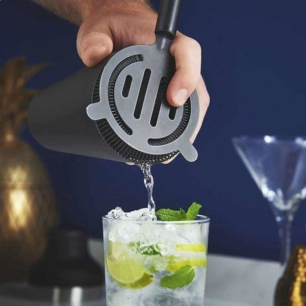 9-delad cocktailshaker och kokarset med bok