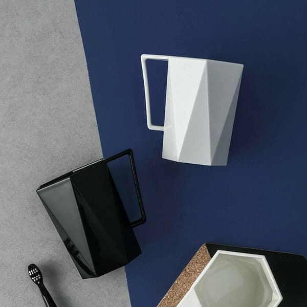 Mugg i Plast, Geometrisk - Vit