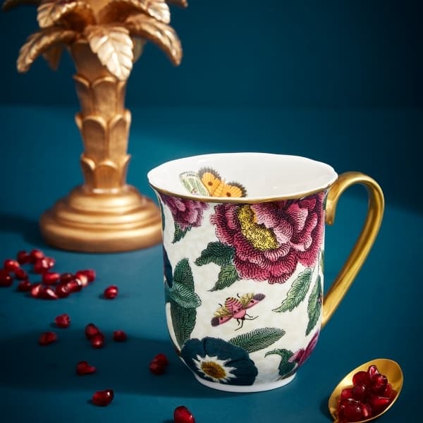 Creatures of Curiosity Cream Teacup, 34cl - Spode