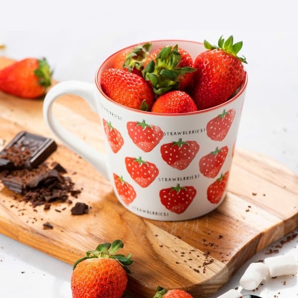 Strawberry mug 40cl - Modern House