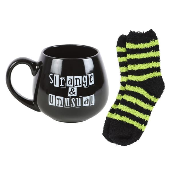 Something Different Set med muggar och strumpor - Strange And Unusual