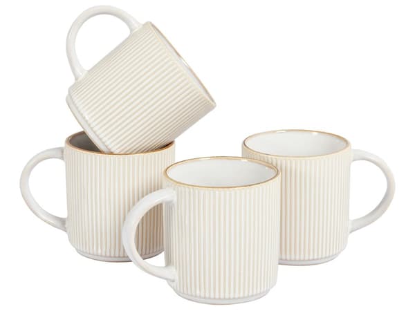 Set med 4 Muggar Ljusbeige Stengods Kaolin Handgjord Reaktiv Glasyr Finish Kök Matsal