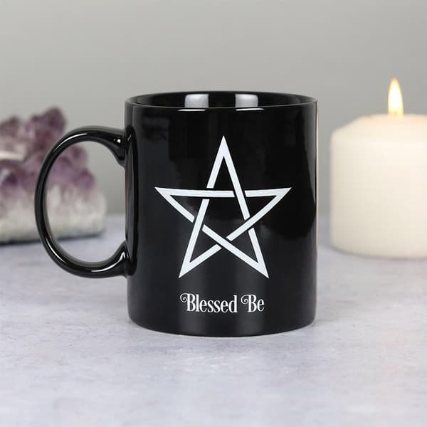 THE BLESSED BE PENTAGRAM m Förpackning