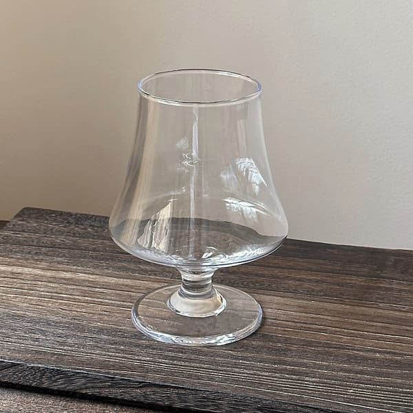 Klassisk Sniff tommelfingerglas, elegant krystalglas til smagning af drikkevarer