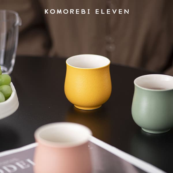 Elegant Gul Keramikmugg från KOMOREBI ELEVEN - Perfekt för Vardagsnjutning