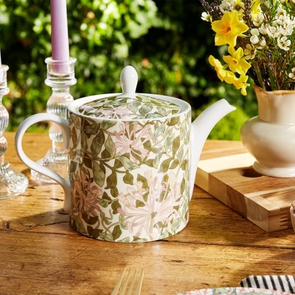Honeysuckle Teapot 110cl - Morris & Co