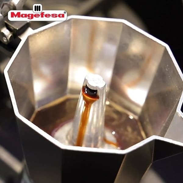 ALUMINIUMKAFFE KENIA NOIR 3 KOPPAR MAGEFESA
