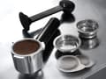 Miniatyrbillede 3 af 11: De'Longhi Dedica Style EC 685.M Semi-auto espressomaskine 1,1 L