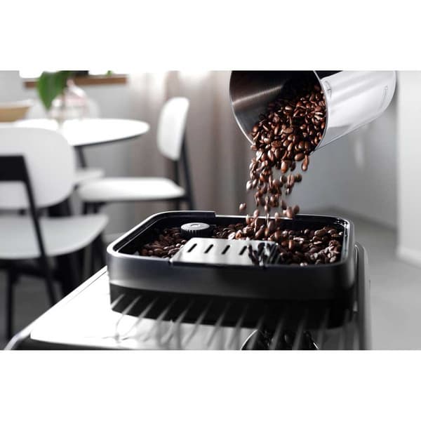 Delonghi Superautomatisk Kaffemaskin Svart One Size / EU Plug