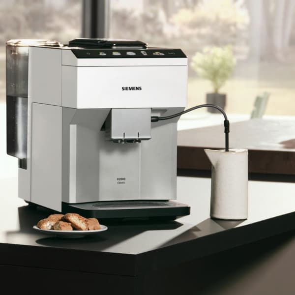 Siemens TP515R02 EQ500 kaffemaskin, vit