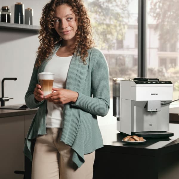Siemens TP515R02 EQ500 kaffemaskin, vit