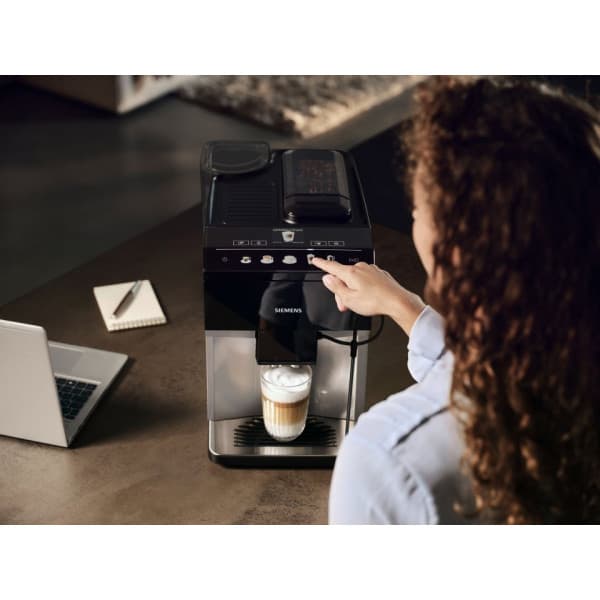 Siemens TP511R01 EQ500 kaffemaskine, sort