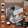 Pikkukuva 4 / 4: Espressokone sisäänrakennetulla jauhatuslaitteella, 15 baarin paine, nopea lämmitys.