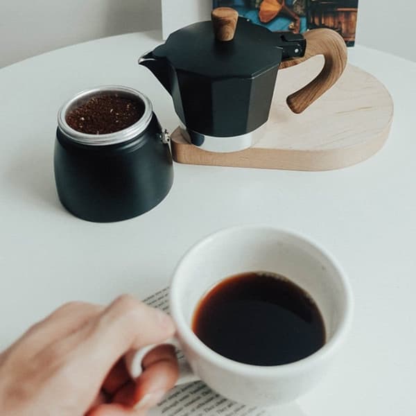 Lollanda Moka Pot / Coffee Pot – Klassisk Aluminium Kaffemaskine, Perfekt til komfur og camping, nem at bruge