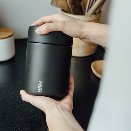 MiiR - Kaffebeholder Sort - Kaffebeholder