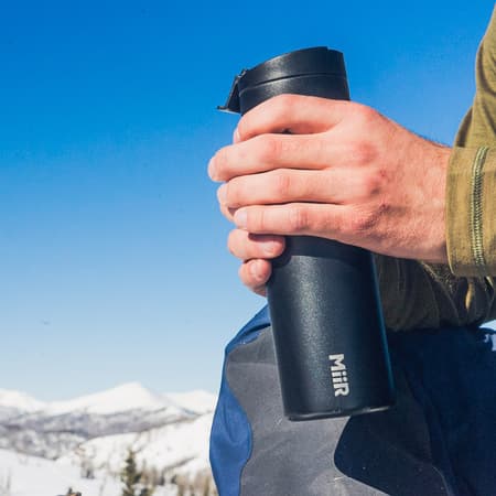 MiiR - Flip Traveler Black - lämpömuki 470ml