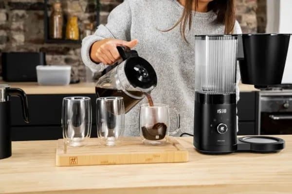 ZWILLING Enfinigy, Kaffebrygger (drypp), 1,5 l, Malt kaffe, 1960 W, Sort