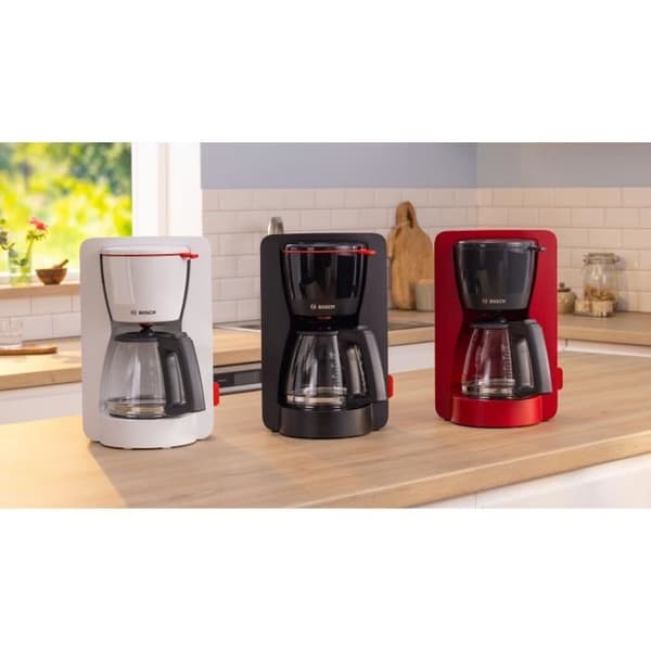 Filterkaffebryggare - BOSCH - TKA3M133 MyMoment - Svart - glaskanna - Aroma Plus-funktion - hålls varm i upp till 60 min