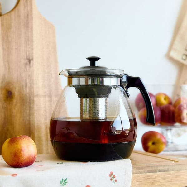 Kannu | BEKER | kahvin- ja teenkeittimellä musta | 2,3 l | 894225