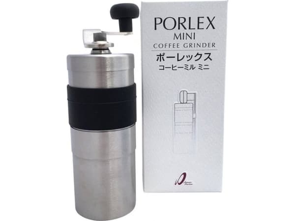 Porlex Mini 2 ruostumattomasta teräksestä valmistettu käsikahvimylly, jossa on keraaminen mylly