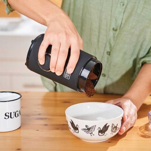 Black & Decker Elektrisk Kaffekvarn Bxcg150e Durchsichtig