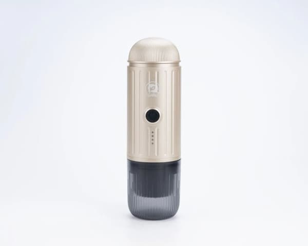 Bärbar Kaffemaskin, Dubbelanvändning för Varm och Kall Extraktion, Lättviktsdesign i Plast,champagne