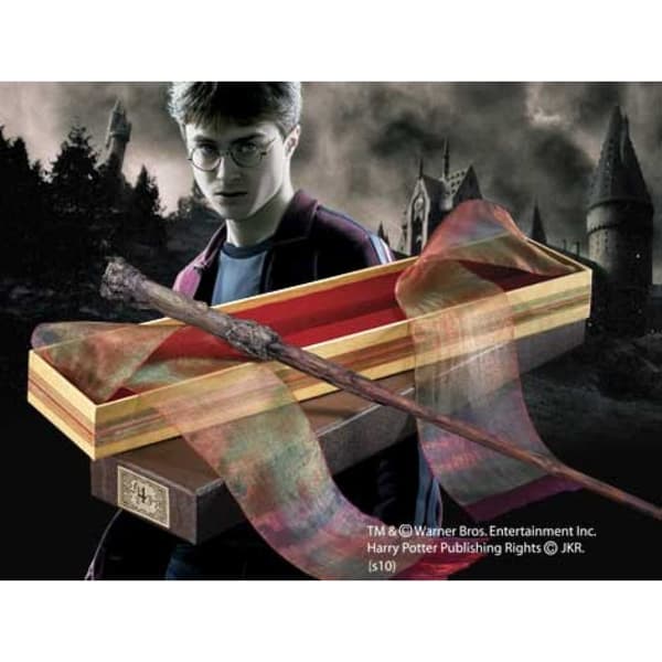 Harry Potter - Harry Potters Trollstav i Oliivanders ask Noble Collection