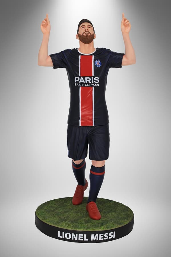 Footballs Finest Resin Statue 1/3 Paris Saint-Germain (Lionel Messi) 60 cm