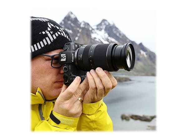 Canon EOS RP - Digitalkamera - spegellöst - 26.2 MP - Fullständig ram - 4 K / 25 fps - 10x optisk zoom RF 24-240mm F4-6.3 IS USM-objektiv - Wi-Fi, Bl