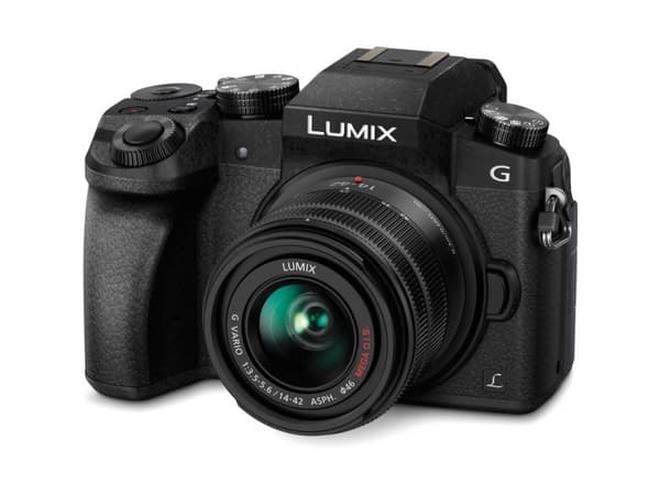 Panasonic Lumix DMC-G7 + G VARIO 14-42mm, 16 MP, 4592 x 3448 pixlar, Live MOS, 4K Ultra HD, Pekskärm, Svart Svart