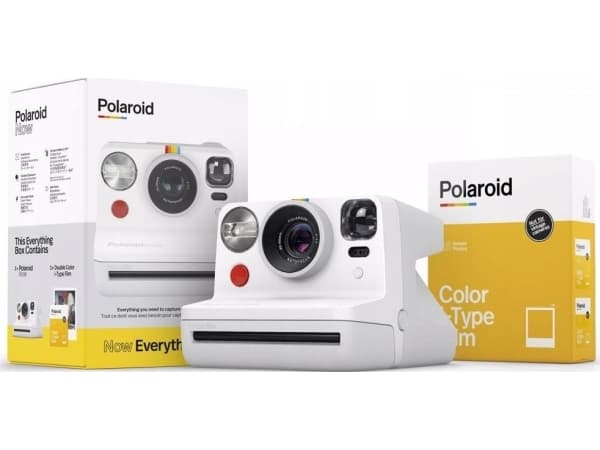 Polaroid Now, 750 mAh, 434 g, 94 mm, 112,2 mm, 150,2 mm, Låda