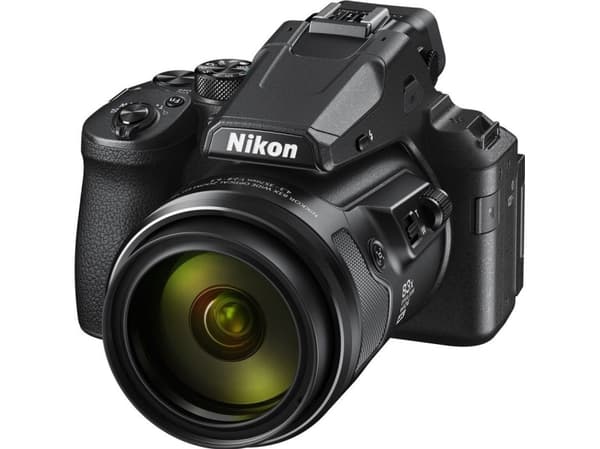 Nikon Coolpix P950, 16 MP, 4608 x 3456 pikseliä, CMOS, 83x, 4K Ultra HD, lajittelu