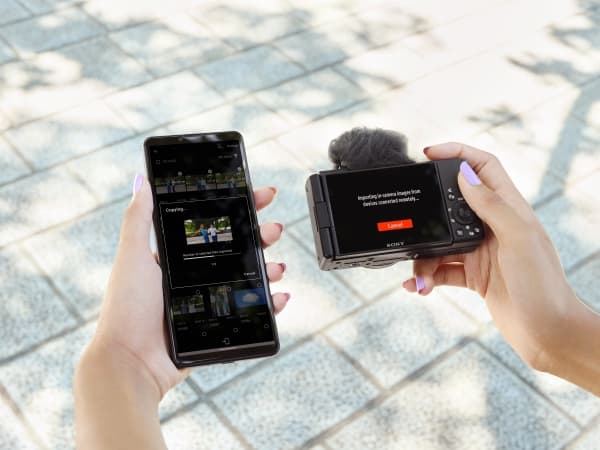 Sony ZV-1F - Digitalkamera - kompakt - 20.1 MP - 4K / 30 fps - ZEISS - Wi-Fi, Bluetooth - svart