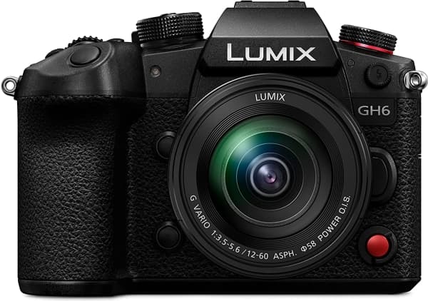 Panasonic Lumix GH6 + G VARIO 12-60mm f/3.5-5.6 ASPH. Power O.I.S., 25,21 MP, 11552 x 8672 pixlar, Live MOS, 5.8K, Pekskärm, Svart