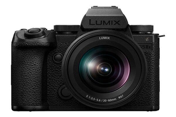 Panasonic Lumix S5IIX + S 20-60MM F3.5-5.6 + 50mm F1.8, 24,2 MP, 12000 x 8000 piksler, CMOS, 6K Ultra HD, Berøringsskjerm, Sort