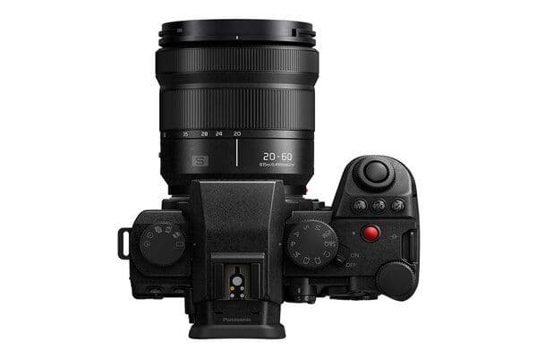 Panasonic Lumix S5IIX + S 20-60MM F3.5-5.6 + 50mm F1.8, 24,2 MP, 12000 x 8000 piksler, CMOS, 6K Ultra HD, Berøringsskjerm, Sort