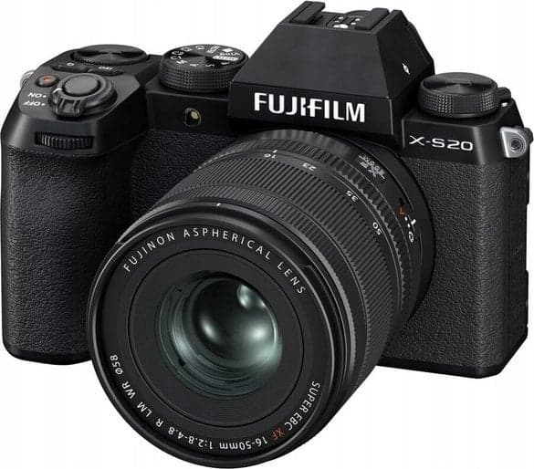 Fujifilm X-S20 + XF16-50mm F2.8-4.8 R LM WR