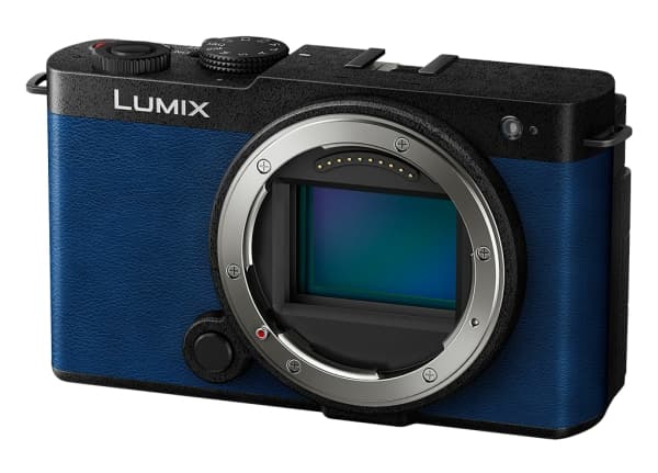 Panasonic Lumix S9, 24,2 MP, 12000 x 8000 piksler, CMOS, 6K Ultra HD, Berøringsskjerm, Blå Blå