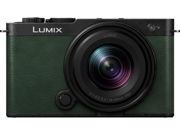 Panasonic Lumix S9 + S-R1840, 24,2 MP, 12000 x 8000 pixlar, CMOS, 6K Ultra HD, Pekskärm, Svart, Grön