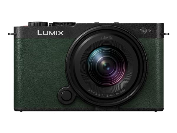 Panasonic Lumix S9 + S-R1840, 24,2 MP, 12000 x 8000 pixlar, CMOS, 6K Ultra HD, Pekskärm, Svart, Grön
