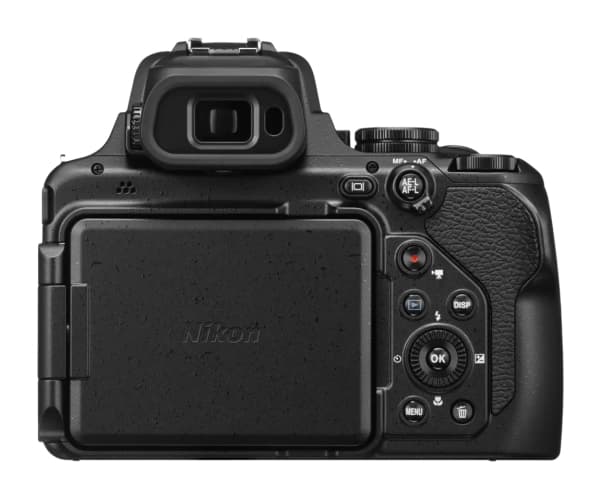 Nikon COOLPIX P1100, 16 MP, 4608 x 2592 pixlar, 1/2.3", CMOS, 4K Ultra HD, Svart