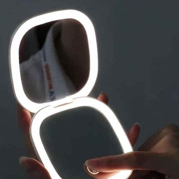Makeupspejl / Spejl med LED-Lys & 10x Forstørrelse – Bærbar