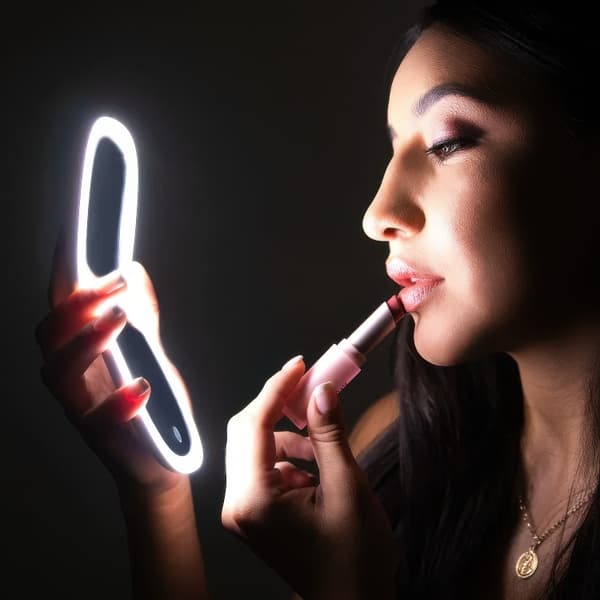 Makeupspejl / Spejl med LED-Lys & 10x Forstørrelse – Bærbar