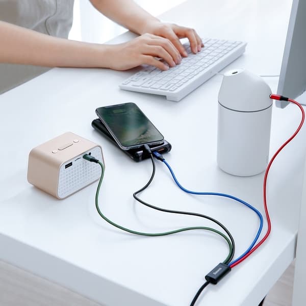 BASEUS 4in1 USB-A till lightning, 3xUSB-C kabel 1.2m - Svart